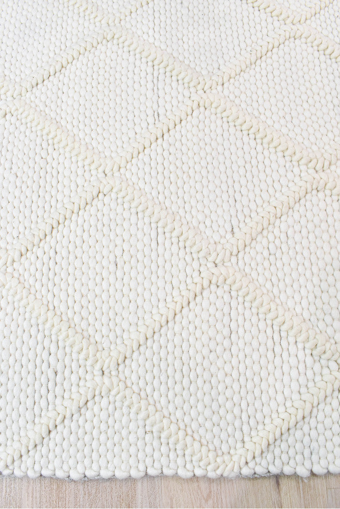 Allure Diamond Frost Wool Rug