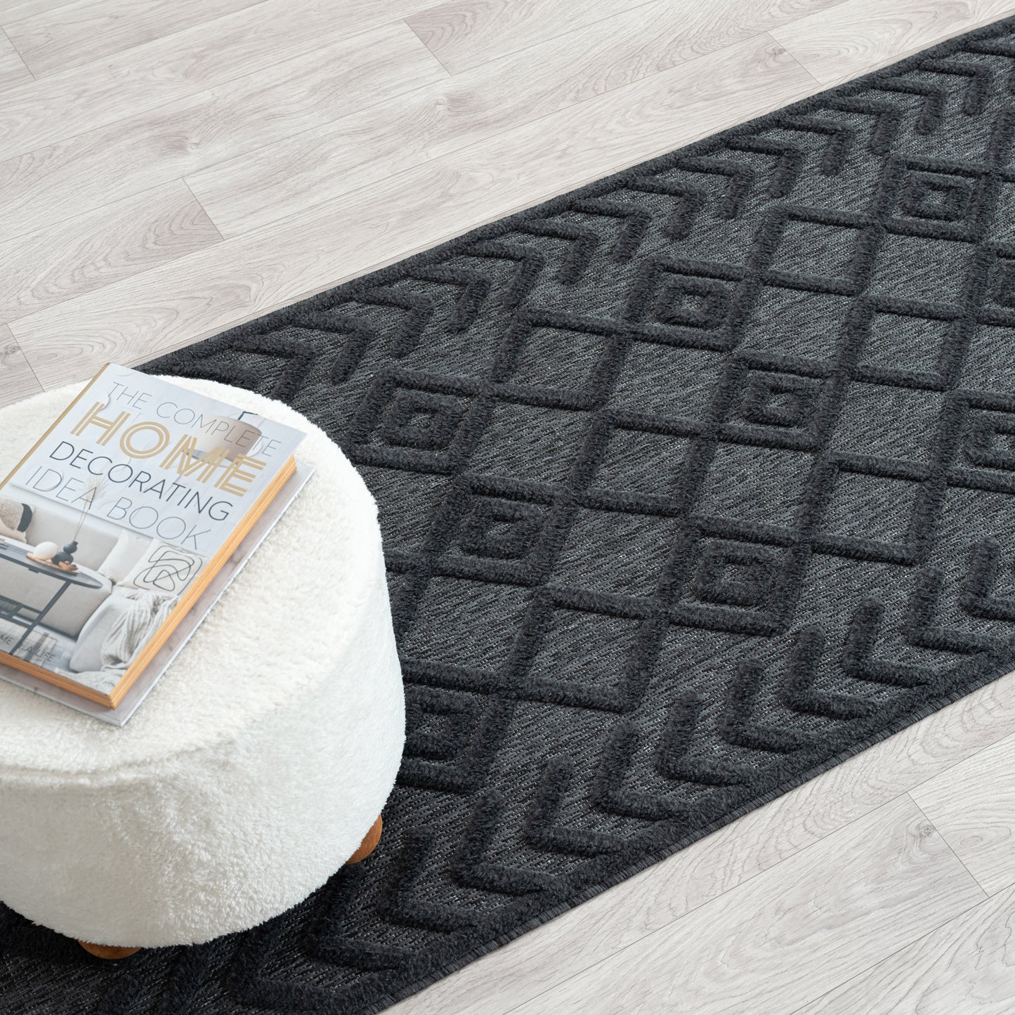 Calmer 416 Charcoal geometric patterns Hallway Runner Saray Rugs