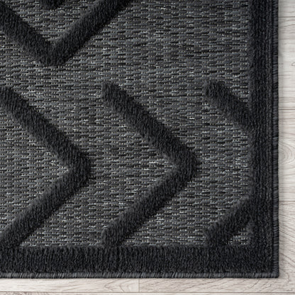 Calmer 416 Charcoal geometric patterns Hallway Runner Saray Rugs