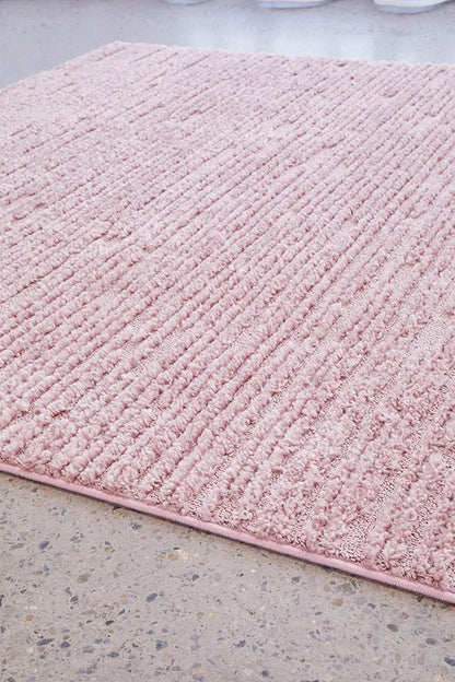 Manolya Suri Pink RUG CULTURE