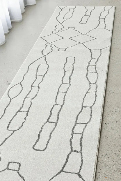 Pera Amy Grey Runner RUG CULTURE