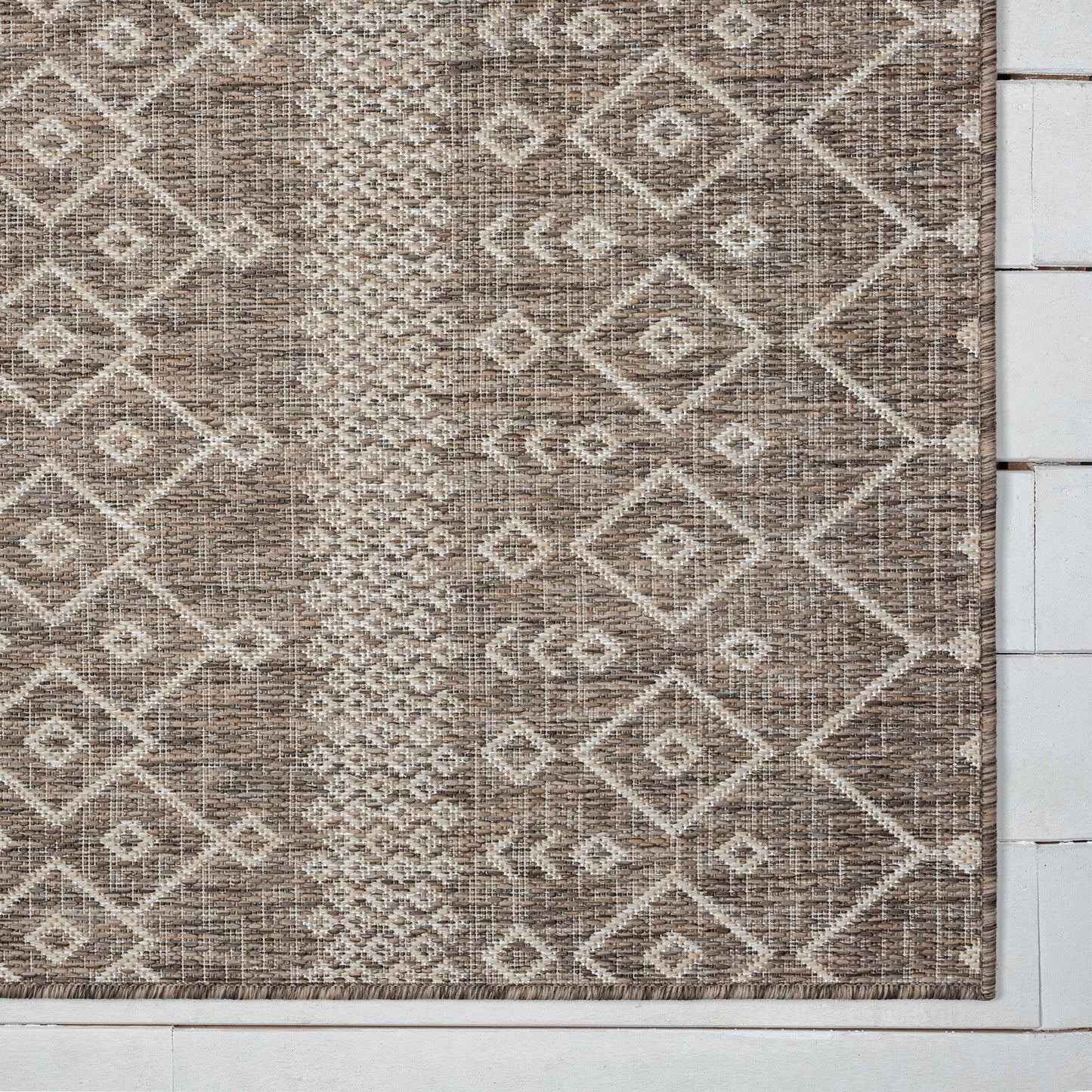 Patio 451 Almond Runner Saray Rugs