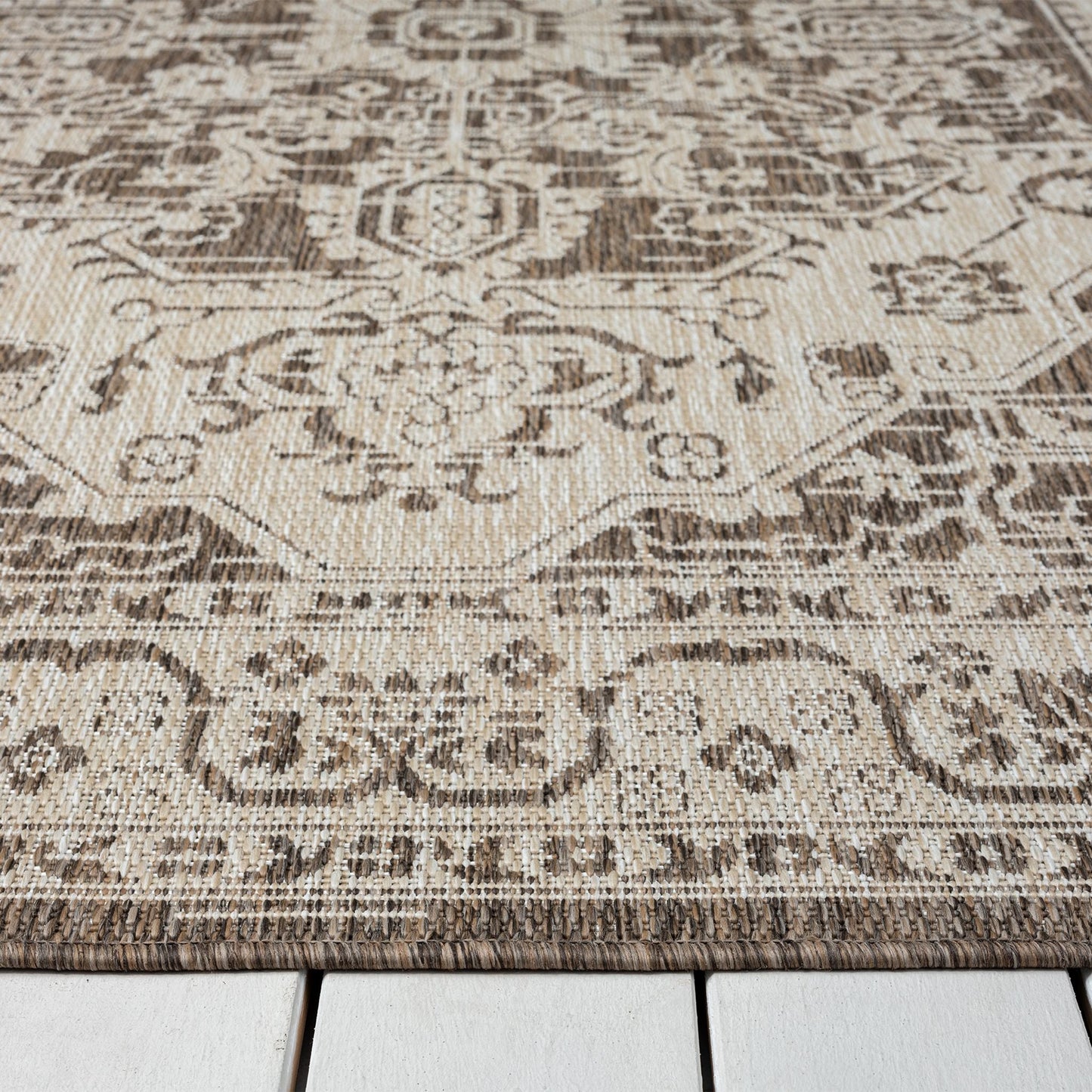 Patio 454 Honey Runner Saray Rugs