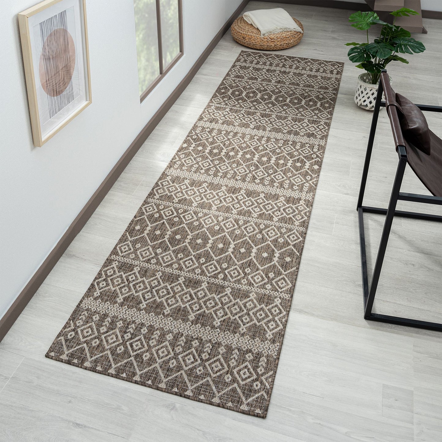 Patio 451 Almond Runner Saray Rugs